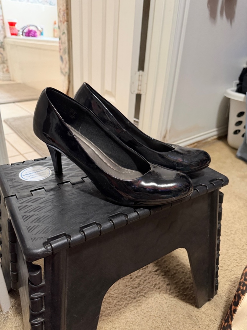 comfort plus by Predictions Black Patent Mid-Heel Pumps